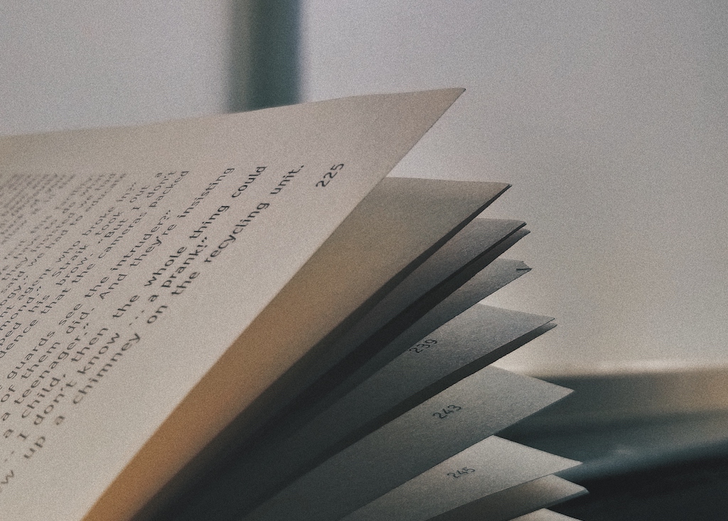 Photograph of the pages of a book